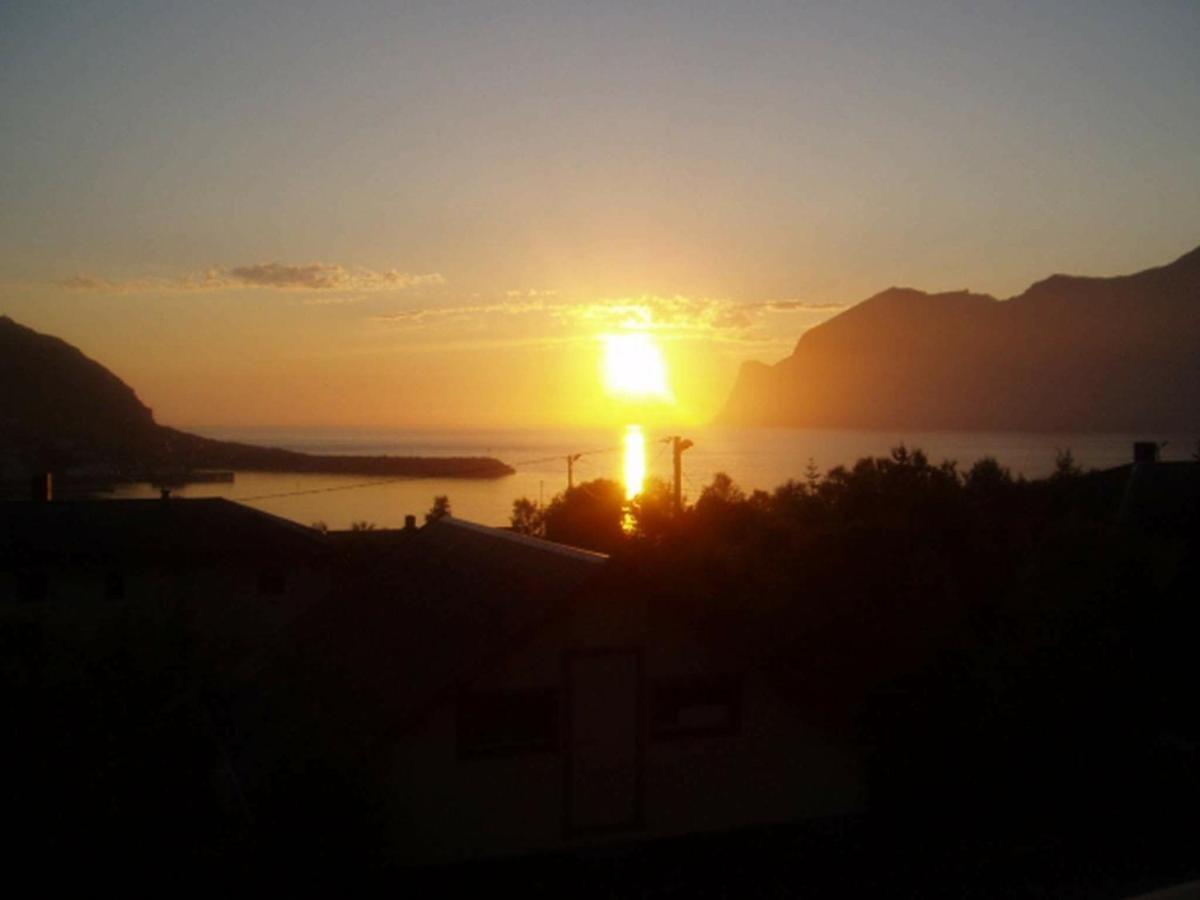 6 Person Holiday Home In Senjahopen Mefjordvaer Luaran gambar